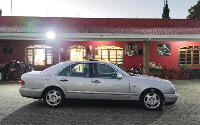 imagem-https://www.socarrao.com.br/sc-vehicle-images-prod/55796/1781700286730-7168777_22_B_d6e608b963.jpeg