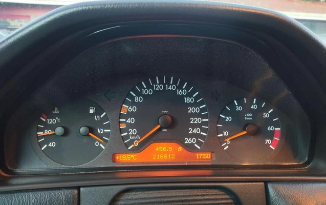 imagem-https://www.socarrao.com.br/sc-vehicle-images-prod/55796/1781700286733-7168777_27_B_3e0af1dcb0.jpeg