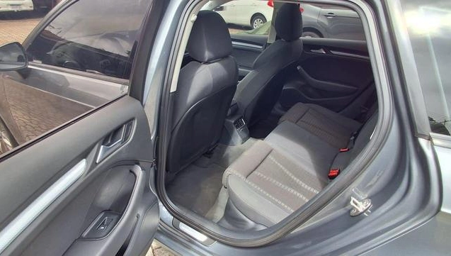 imagem-https://www.socarrao.com.br/sc-vehicle-images-prod/55807/1775915659941-7371682_15_B_1fb853f568.jpeg