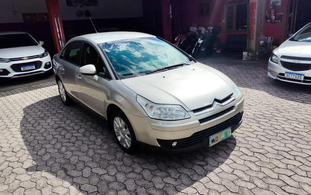 imagem-https://www.socarrao.com.br/sc-vehicle-images-prod/55838/1776363784400-7693668_18_B_87632756e1.jpeg