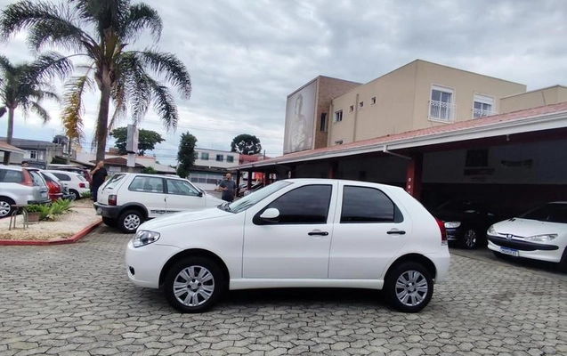 imagem-https://www.socarrao.com.br/sc-vehicle-images-prod/55860/1769989146043-7258663OR_1769719918_96_650.jpg