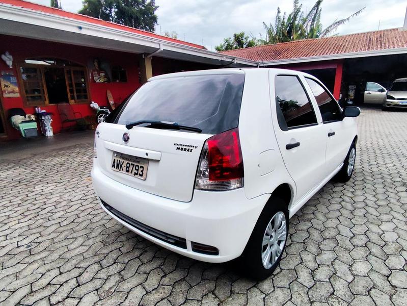 imagem-https://www.socarrao.com.br/sc-vehicle-images-prod/55860/1769989146044-7258663OR_1769719919_61_590.jpg