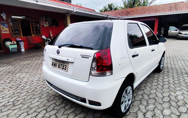 imagem-https://www.socarrao.com.br/sc-vehicle-images-prod/55860/1769989146044-7258663OR_1769719919_61_590.jpg