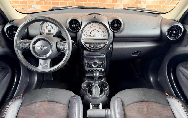 imagem-https://www.socarrao.com.br/sc-vehicle-images-prod/55895/1782219396356-7522509_8_B_c59cab8b2e.jpeg