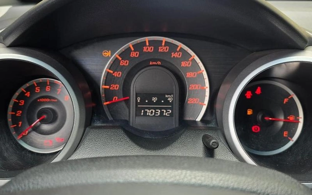 imagem-https://www.socarrao.com.br/sc-vehicle-images-prod/55946/1789149753705-7563879_19_B_5682f4cd2b.jpeg