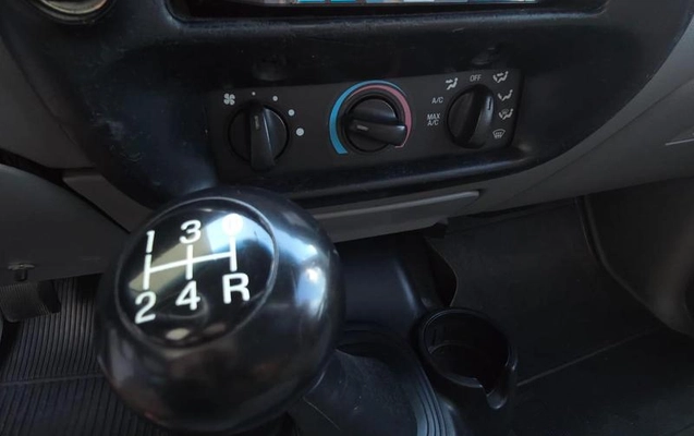 imagem-https://www.socarrao.com.br/sc-vehicle-images-prod/55955/1782232951922-7662950_8_B_7e015abe71.jpeg