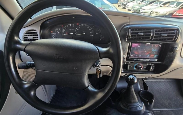 imagem-https://www.socarrao.com.br/sc-vehicle-images-prod/55955/1782232951926-7662950_16_B_041f2b4e24.jpeg