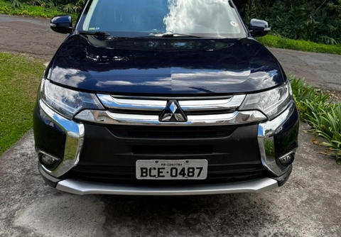 Mitsubishi OUTLANDER COMFORT 2.0 16V Aut. 2018 Azul — foto 1 de 3