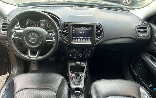 imagem-https://www.socarrao.com.br/sc-vehicle-images-prod/56154/1769989462529-7080842OR_08654800_1763921311_7370.jpg
