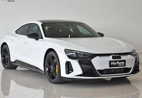 Audi E-Tron 2022 Branco — foto 1 de 3
