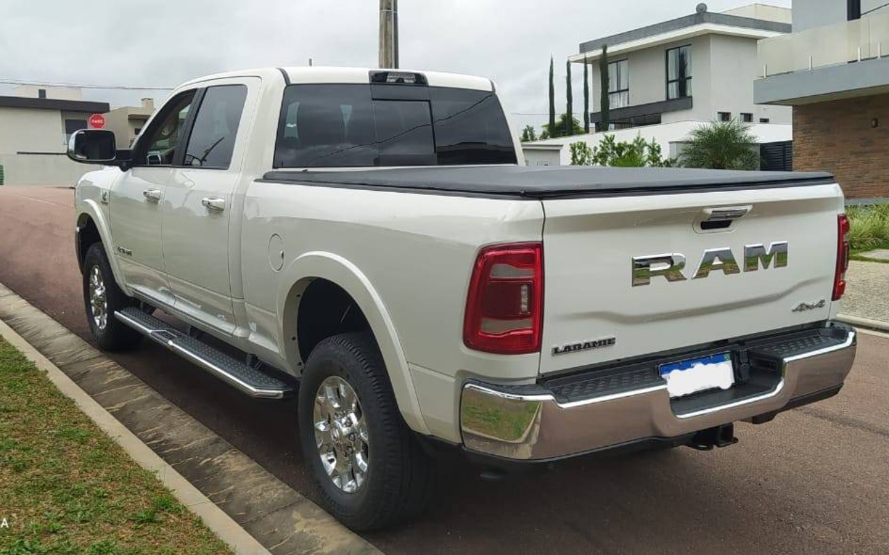imagem-https://www.socarrao.com.br/sc-vehicle-images-prod/56174/1769989463527-6575209OR_69775000_1743617940_97860.jpg