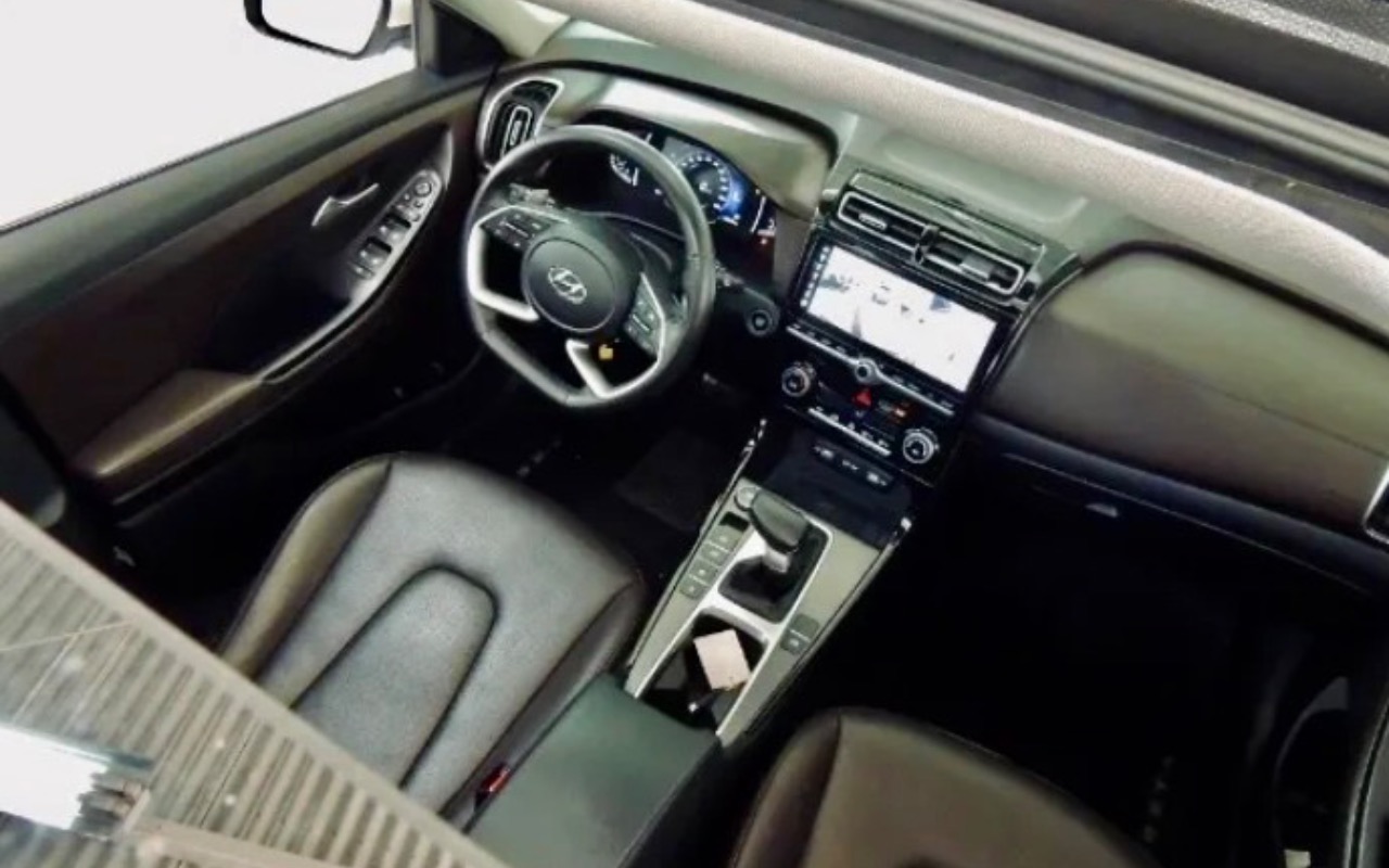 Hyundai Creta 2024 Preto — foto 1 de 3