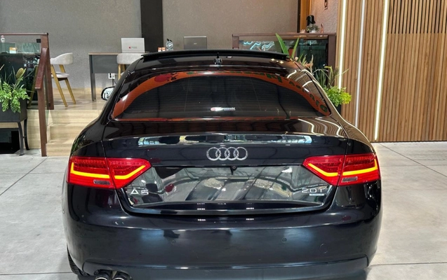 imagem-https://www.socarrao.com.br/sc-vehicle-images-prod/5618/1787688297197-vehicle_image_1769007004_6ae03be3f463493d57ed1682c9223af1.jpeg
