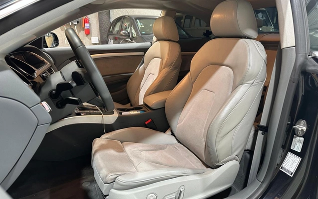 imagem-https://www.socarrao.com.br/sc-vehicle-images-prod/5618/1787688297205-vehicle_image_1769007024_3c063c907f1ab4f33291f3611c497c3a.jpeg