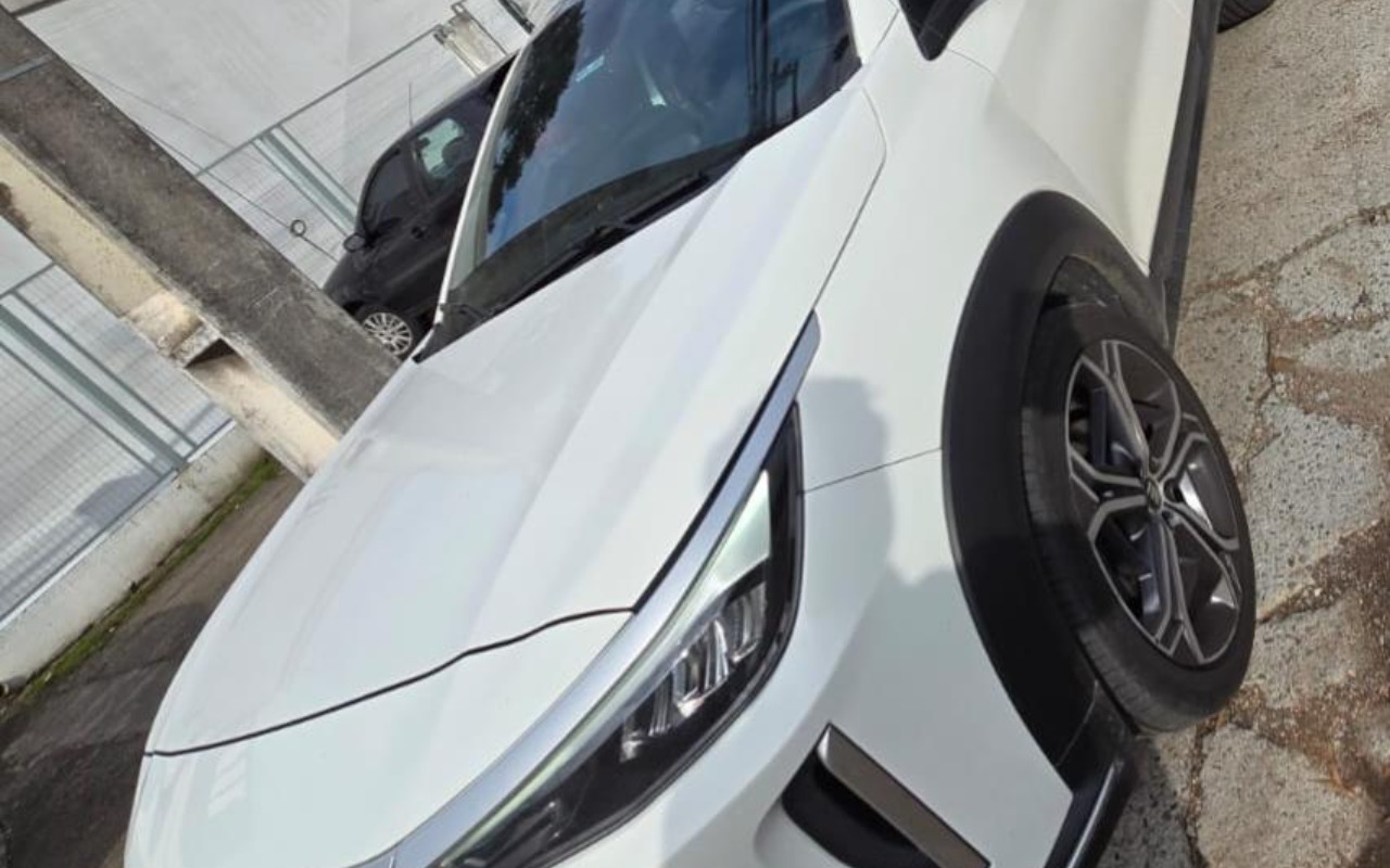 imagem-https://www.socarrao.com.br/sc-vehicle-images-prod/56188/1769989464153-6849611OR_83966300_1755283903_31330.jpg