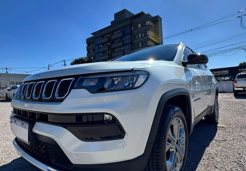 Jeep Compass 2023 Branco — foto 1 de 3