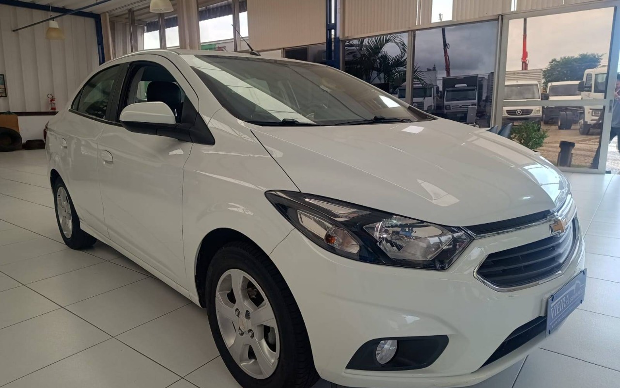Chevrolet Prisma 2019 Branco — foto 1 de 3