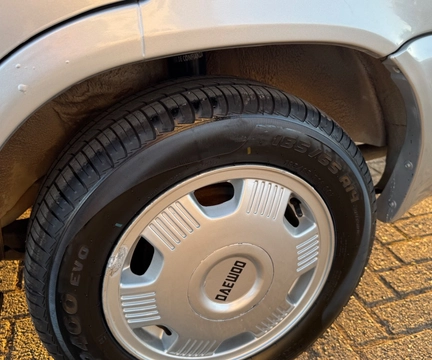 Daewoo Espero CD / DLX 2.0 1995 Cinza — foto 1 de 3