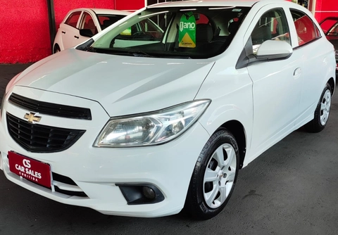 Chevrolet Onix 2018 Branco — foto 1 de 3
