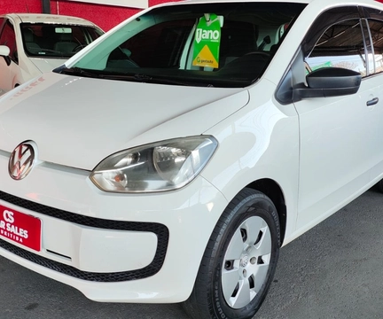 Volkswagen Up! 2015 Branco — foto 1 de 3