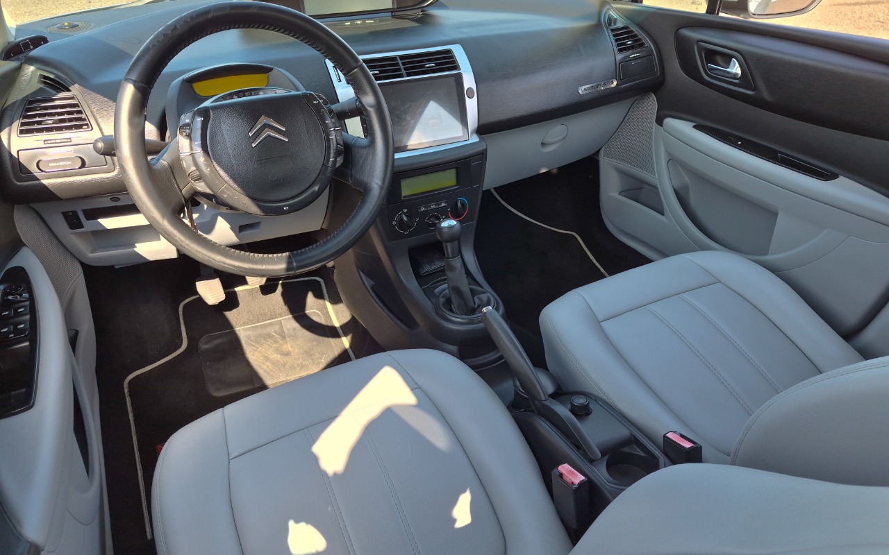 Citroën C4 2011 Cinza — foto 1 de 3