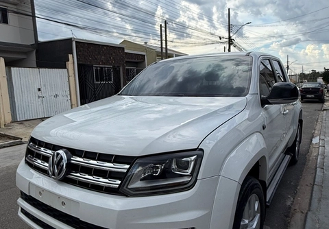 Volkswagen Amarok 2017 Branco — foto 1 de 3