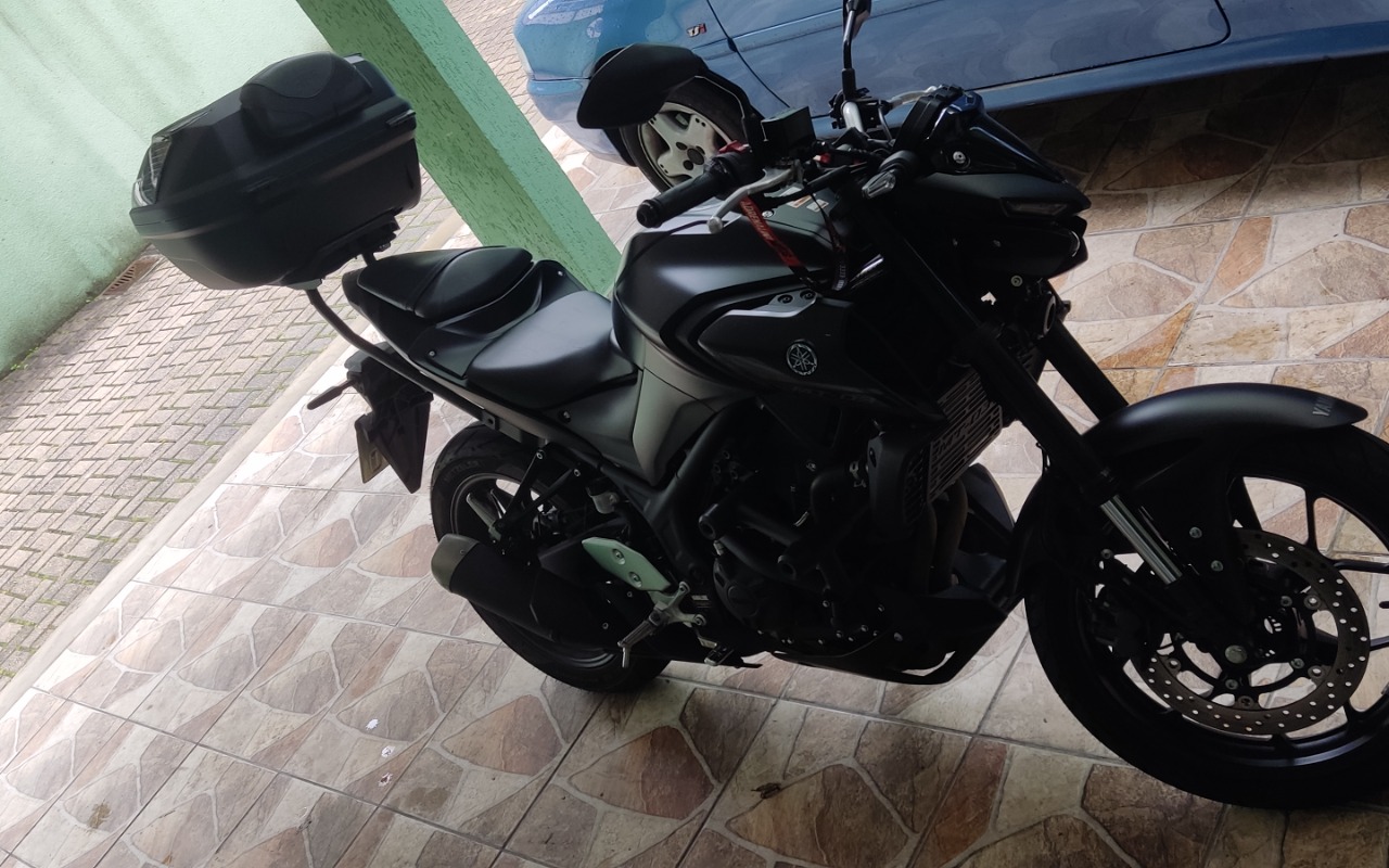 YAMAHA MT-03 321/ABS 2024 Preto — foto 1 de 3