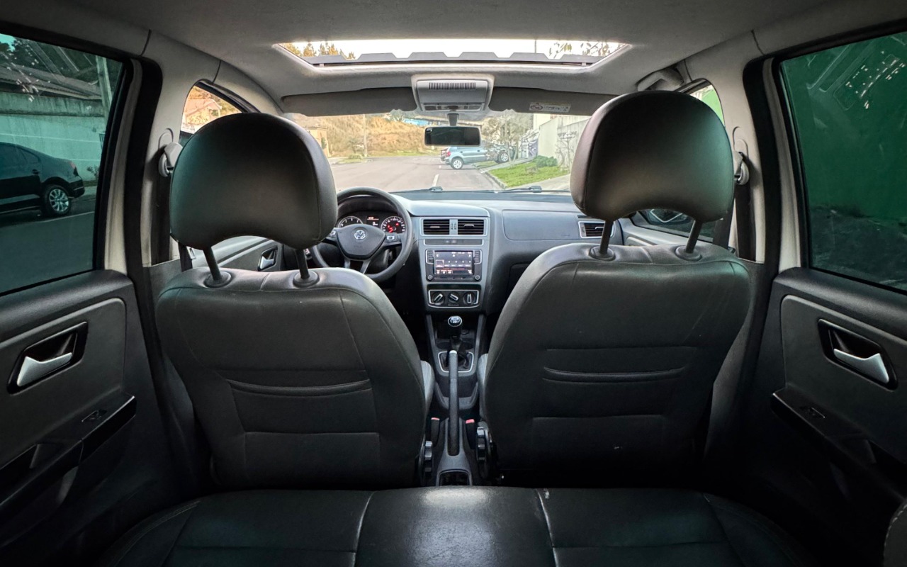 Volkswagen Fox Connect 1.6 Flex 8V 5p na cor Branco em Campo Largo / PR - 56363
