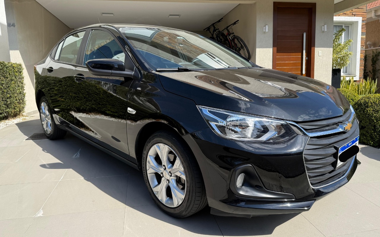 Chevrolet Onix 2024 Preto — foto 1 de 3