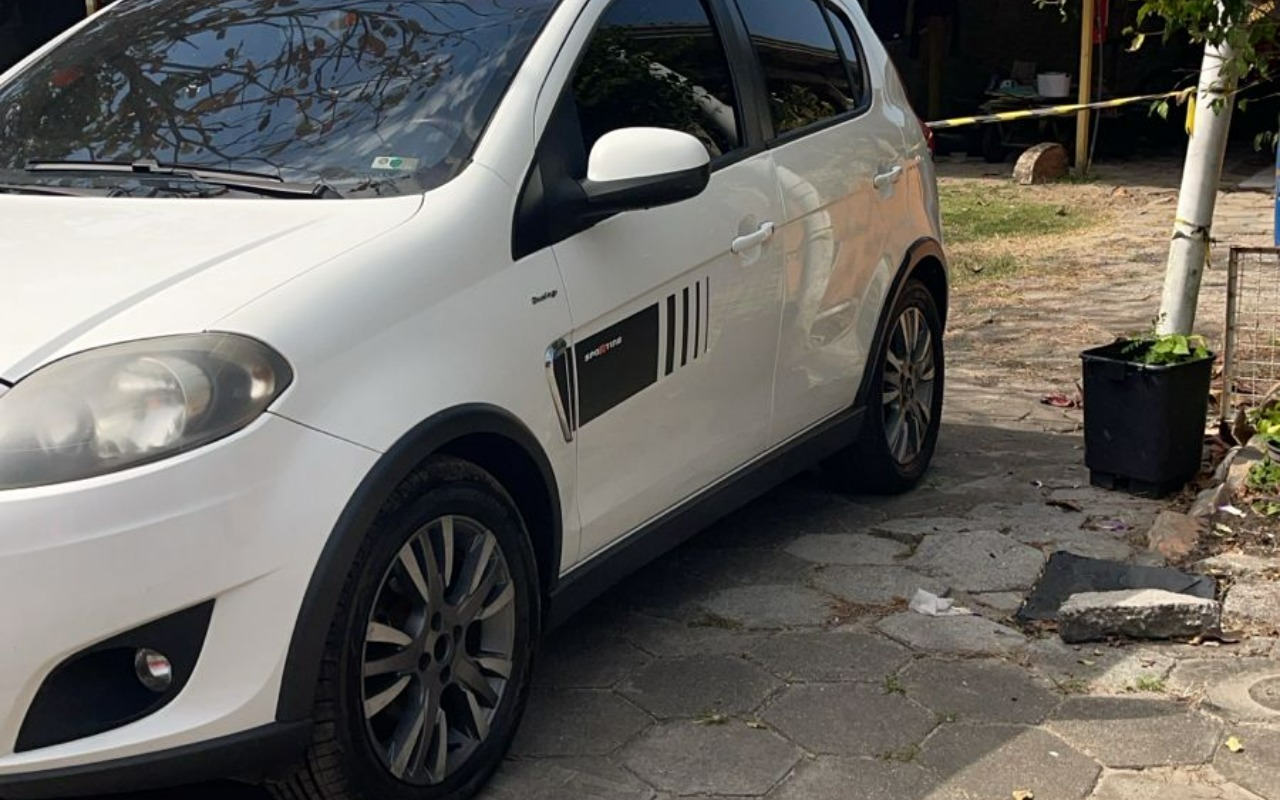 imagem-https://www.socarrao.com.br/sc-vehicle-images-prod/56370/1769989474472-6853022OR_69000500_1755883194_96430.jpg