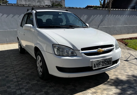 Chevrolet Classic 2015 Branco — foto 1 de 3