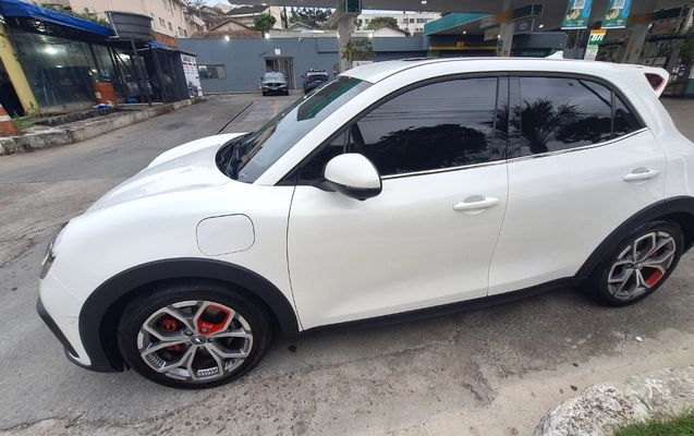 imagem-https://www.socarrao.com.br/sc-vehicle-images-prod/56396/1769989475886-7026300OR_20153800_1762171638_28690.jpg