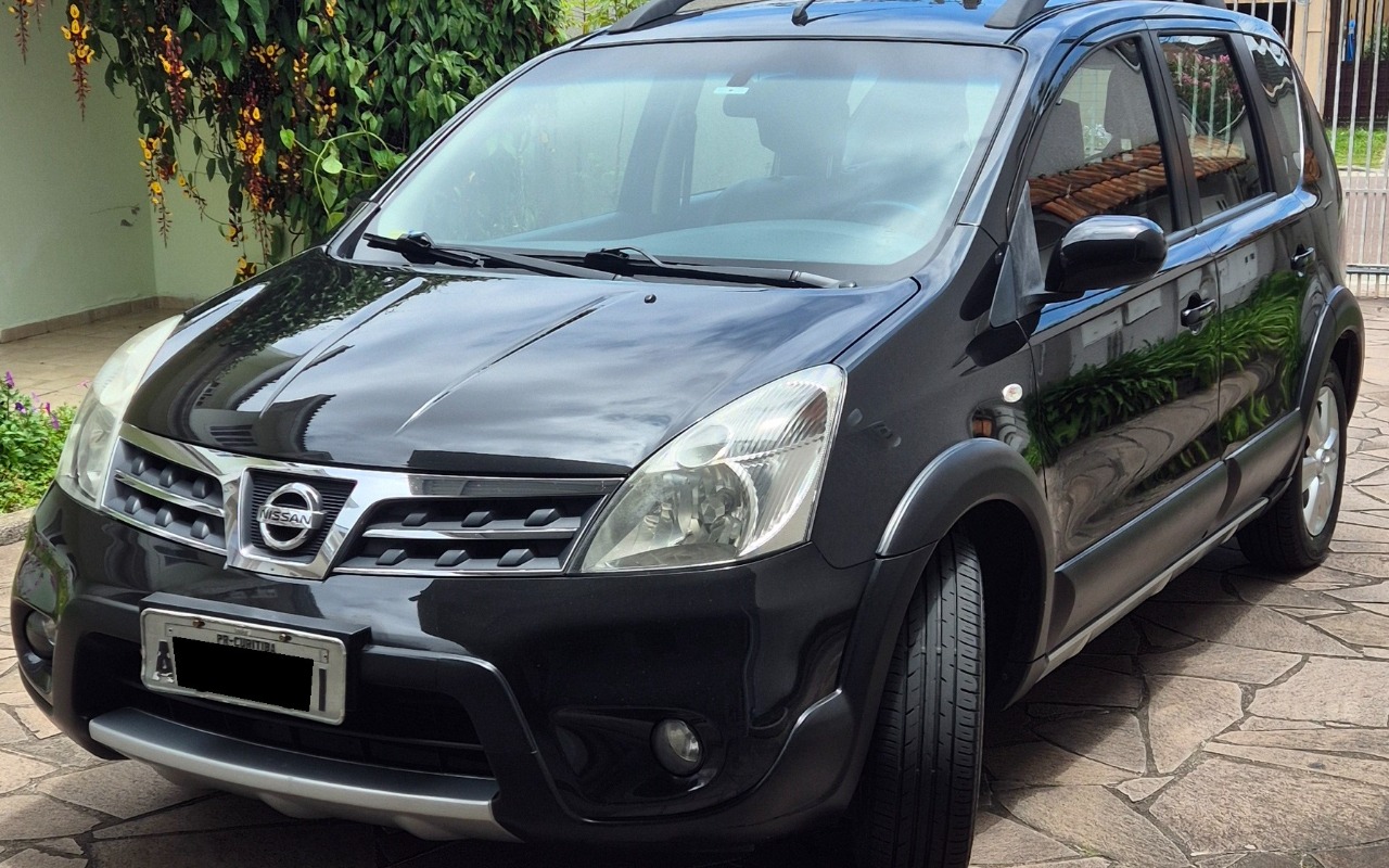 Nissan LIVINA X-GEAR SL/X-GEAR 1.8 Flex F. Aut. na cor Preto em Curitiba / PR - 56402