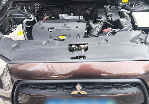 Mitsubishi ASX 2015 Marrom — foto 1 de 3