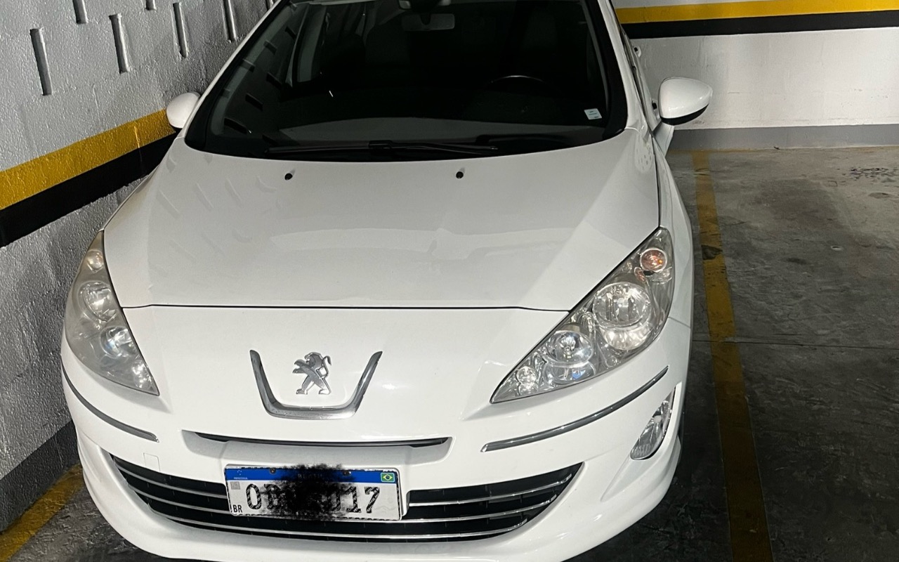 Peugeot 408 Sedan Allure 2.0 Flex 16V 4p Mec. na cor Branco em Curitiba / PR - 56421