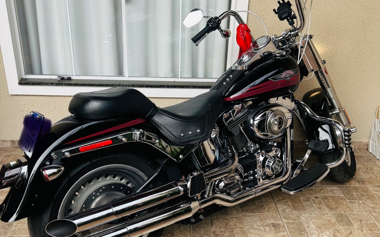 HARLEY-DAVIDSON FAT BOY FLSTF  na cor Preto em Curitiba / PR - 56422