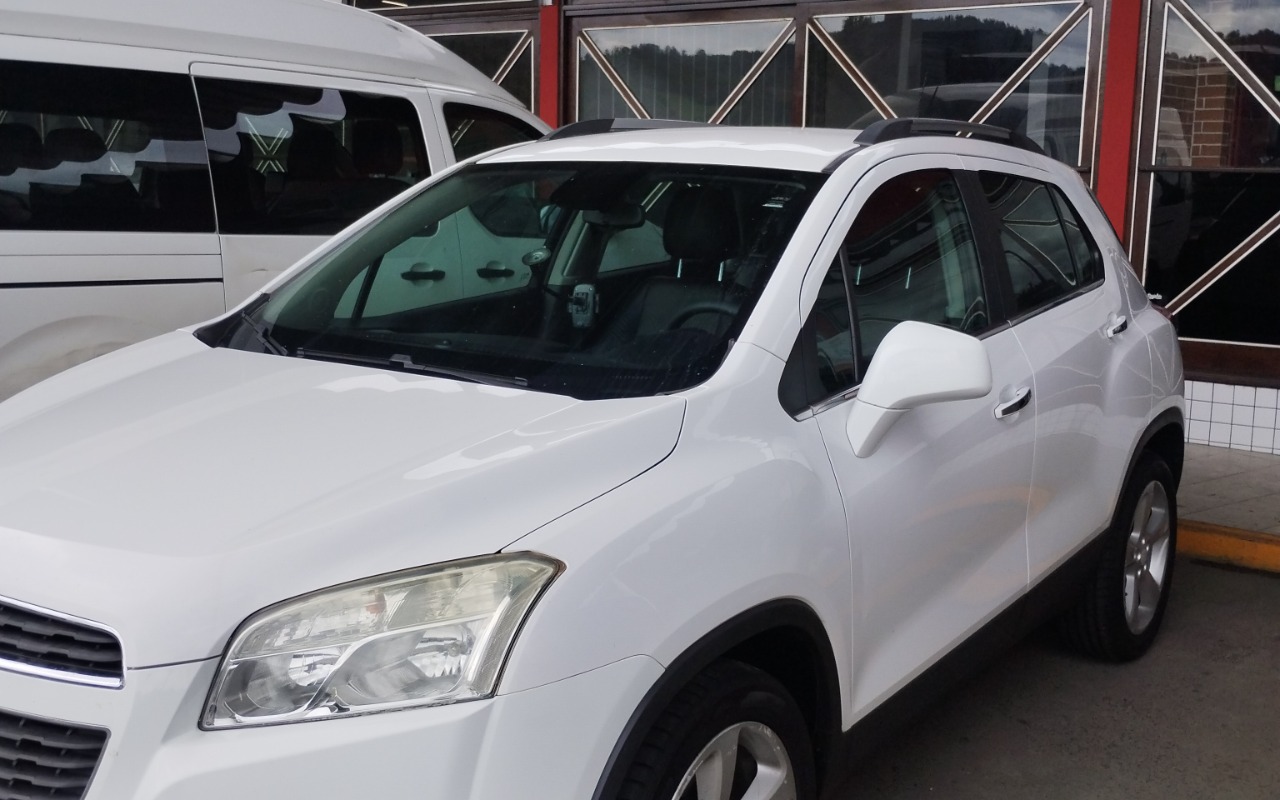 Chevrolet Tracker 2015 Branco — foto 1 de 3