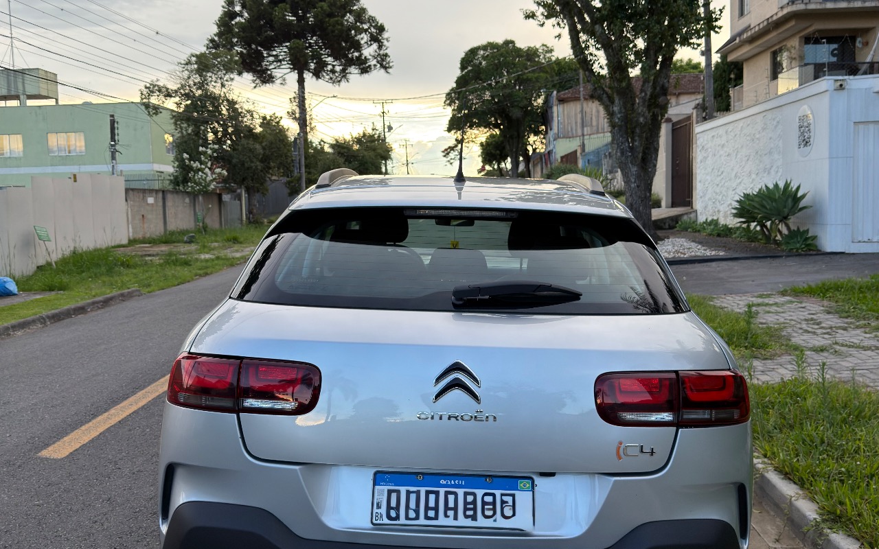 imagem-https://www.socarrao.com.br/sc-vehicle-images-prod/56474/1769989480518-7226156OR_42326600_1768439574_19980.jpg