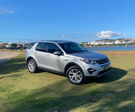 Land Rover Discovery Sport 2016 Prata — foto 1 de 3