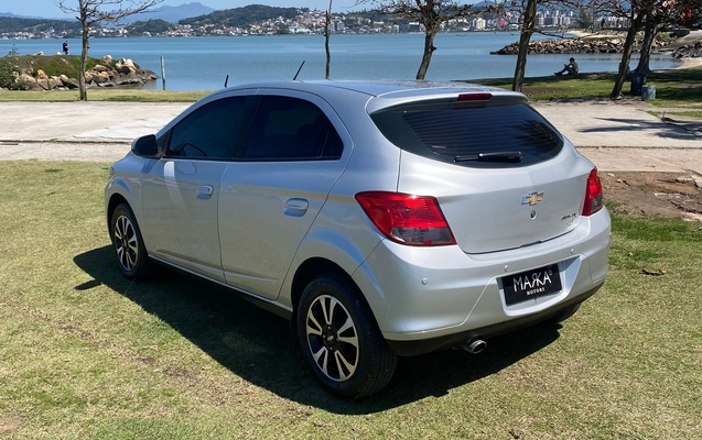 imagem-https://www.socarrao.com.br/sc-vehicle-images-prod/5731/1787770299476-003_452551a241223519adb211070be26ec2.jpg