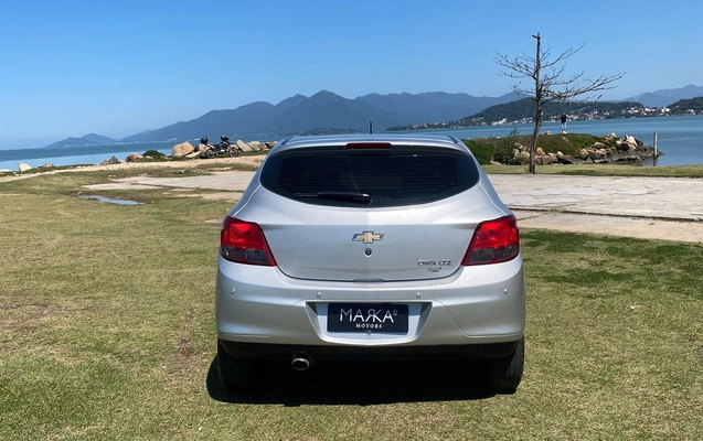 imagem-https://www.socarrao.com.br/sc-vehicle-images-prod/5731/1787770299478-003_cdd805f0de2df24728d80c7b60ab5565.jpg