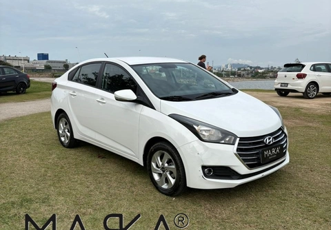 Hyundai HB20S 2017 Branco — foto 1 de 3