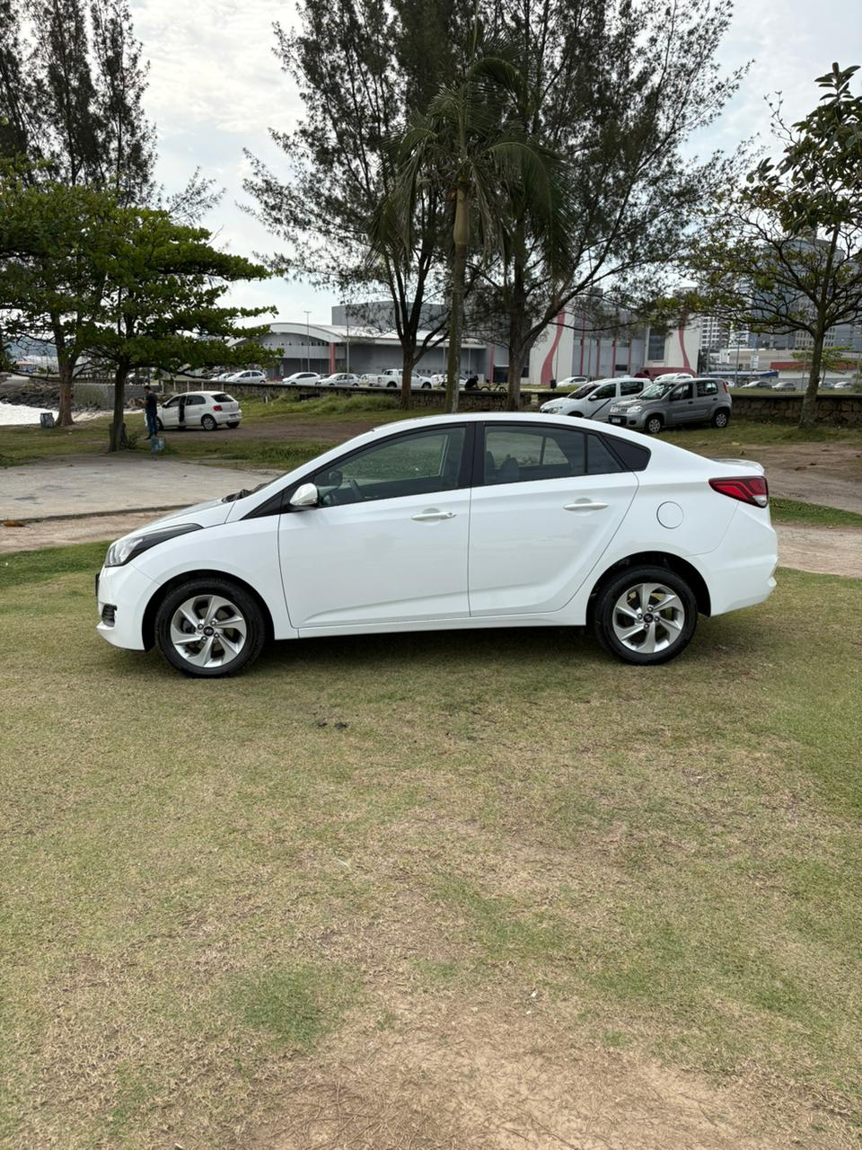 imagem-https://www.socarrao.com.br/sc-vehicle-images-prod/5736/1769987797946-7059277OR_1769713259_87_560.jpg