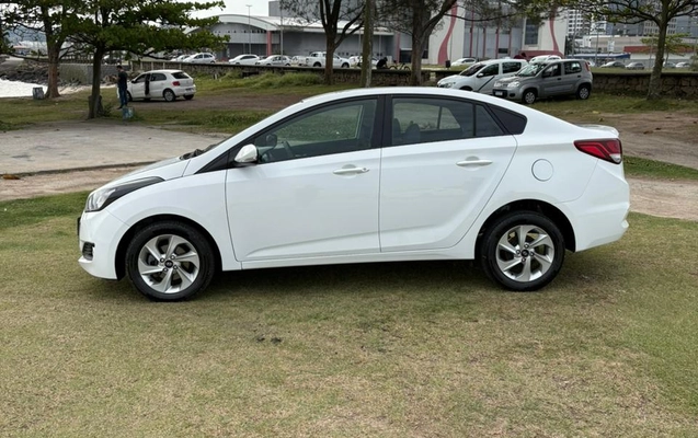 imagem-https://www.socarrao.com.br/sc-vehicle-images-prod/5736/1769987797946-7059277OR_1769713259_87_560.jpg