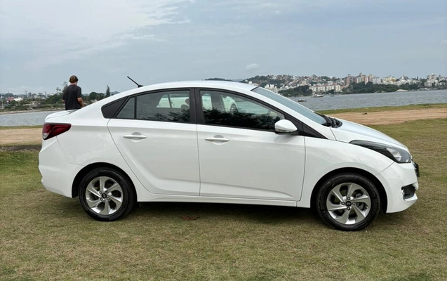 imagem-https://www.socarrao.com.br/sc-vehicle-images-prod/5736/1769987797947-7059277OR_1769713264_79_260.jpg