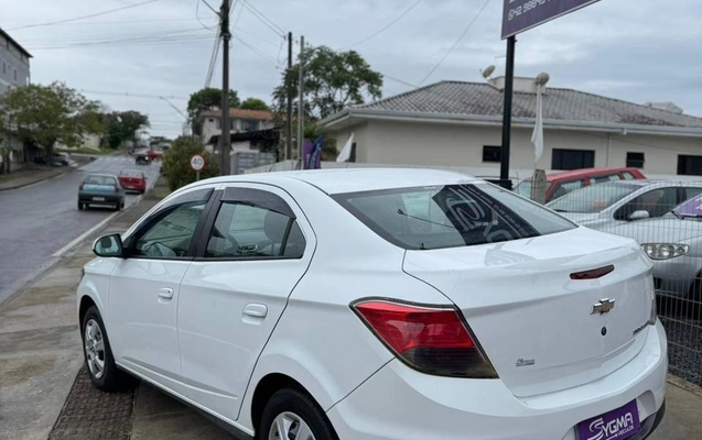 imagem-https://www.socarrao.com.br/sc-vehicle-images-prod/5754/1770206977859-4e3fb39532184e268ecad73c7dc144b9_1759944779761.jpg