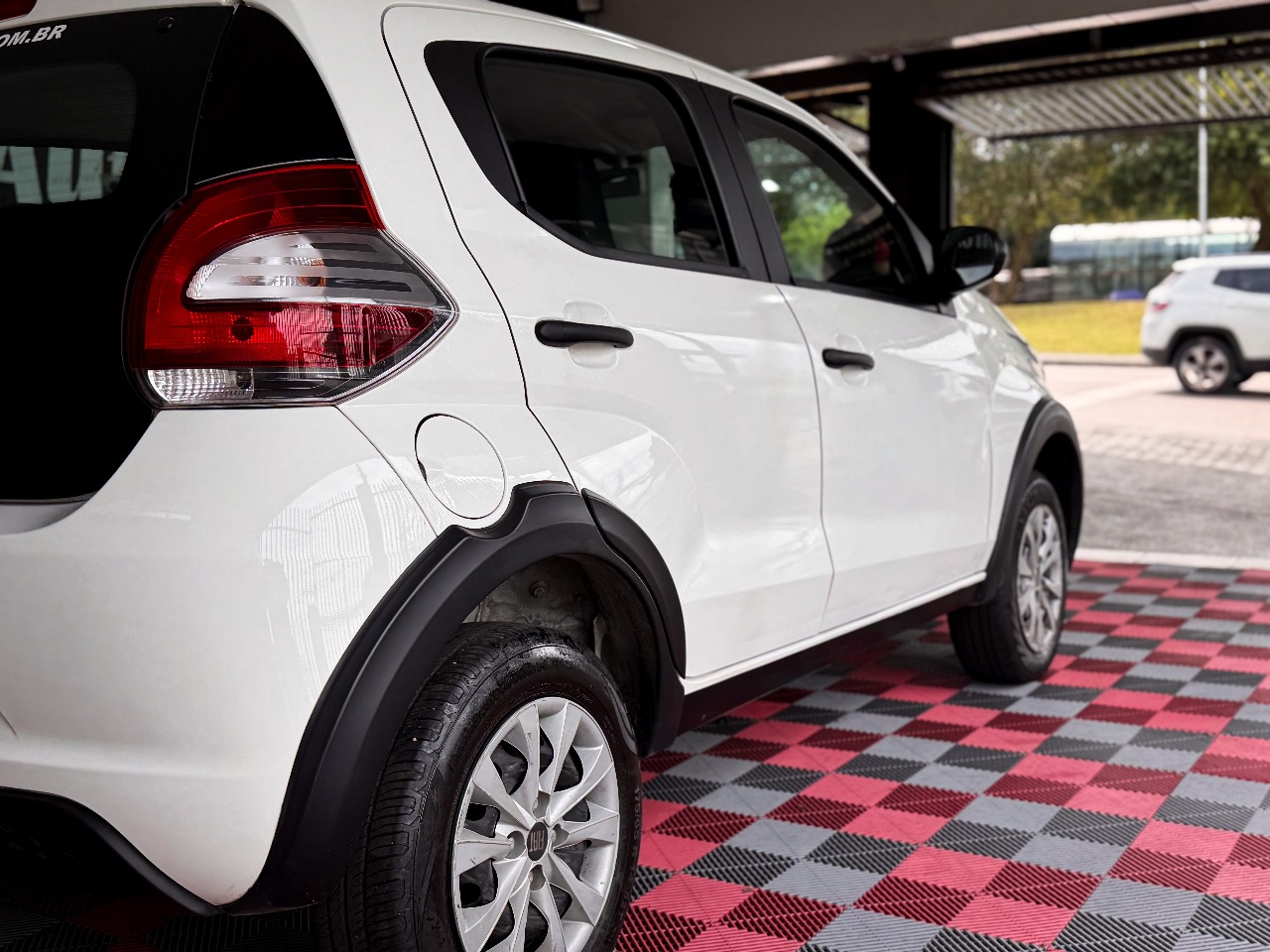 imagem-https://www.socarrao.com.br/sc-vehicle-images-prod/5802/1769987801425-6758478OR_1757437761_33_130.jpg