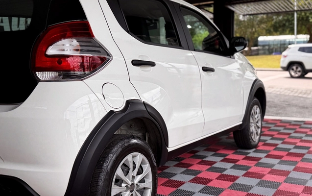 imagem-https://www.socarrao.com.br/sc-vehicle-images-prod/5802/1769987801425-6758478OR_1757437761_33_130.jpg