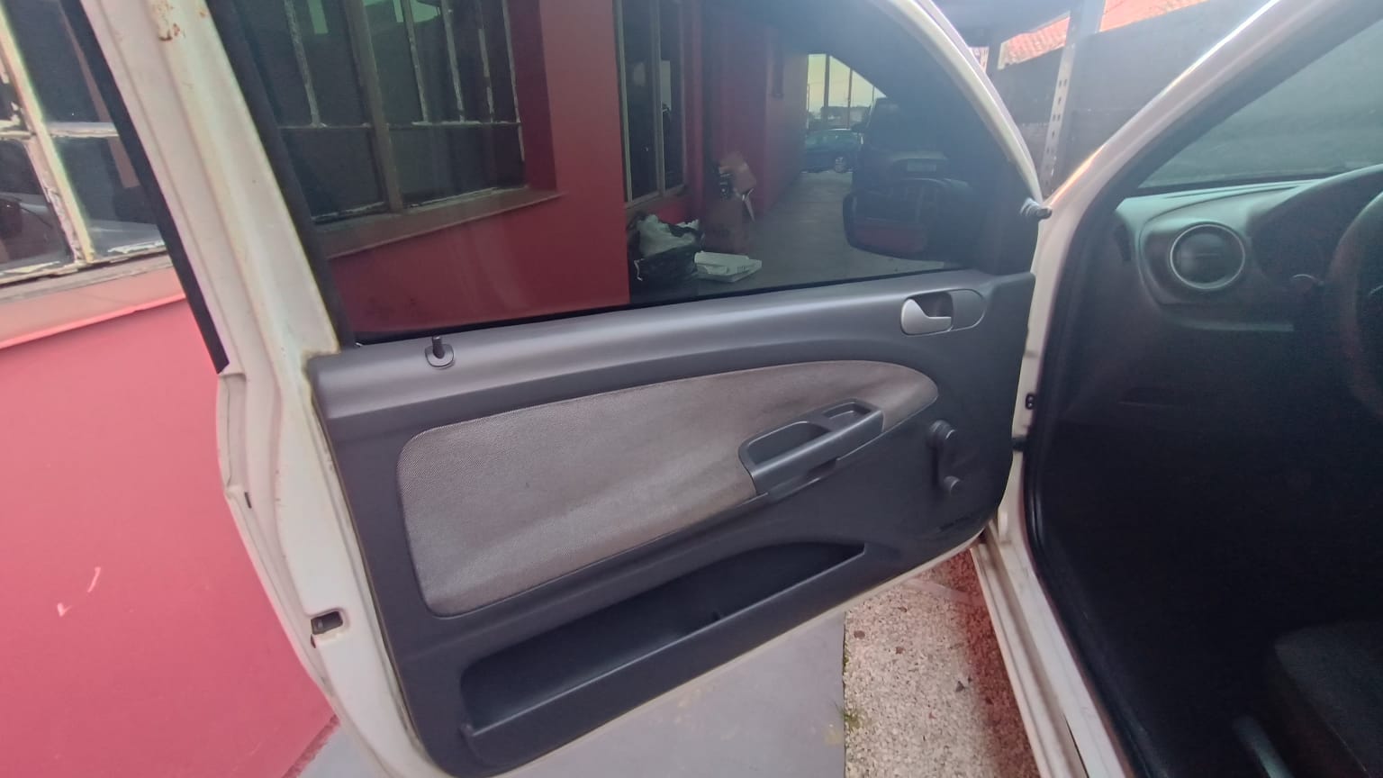 imagem-https://www.socarrao.com.br/sc-vehicle-images-prod/5803/1769987801644-6758499OR_1752179641_67_160.jpg