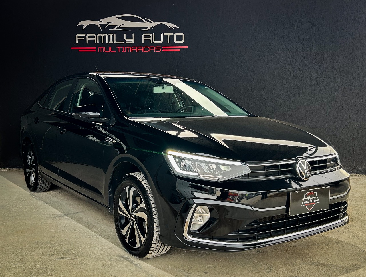 Volkswagen Virtus Comfort. 200 TSI 1.0 Flex 12V Aut na cor Preto em Curitiba / PR - 5809